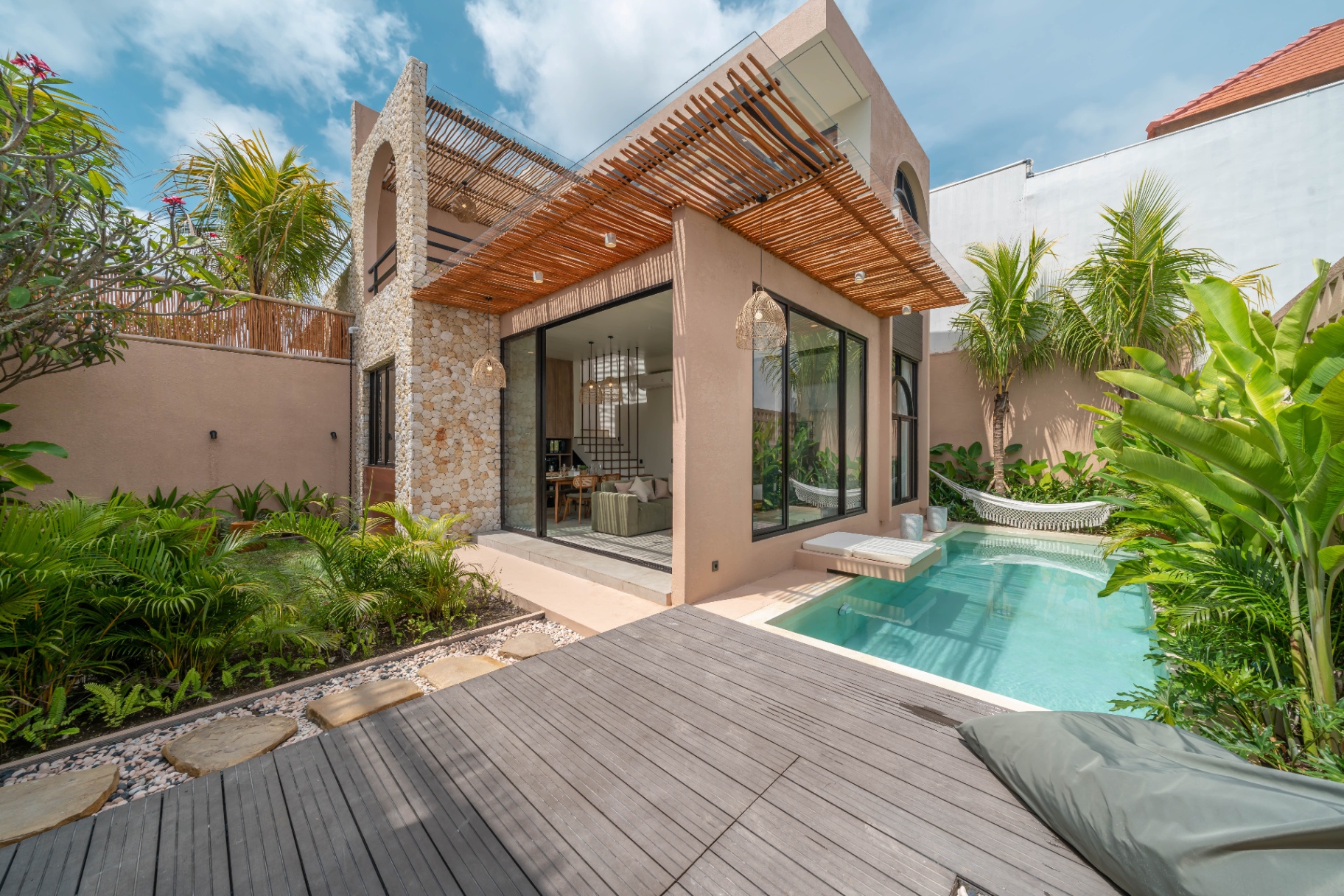 Villa image 1