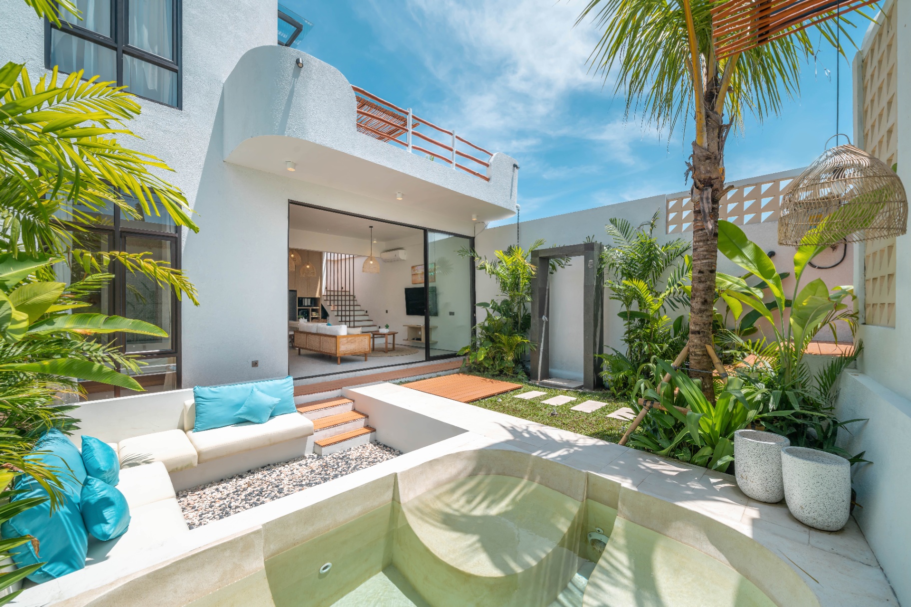 Casa Sirena : Beautifully Appointed 2BR Villa