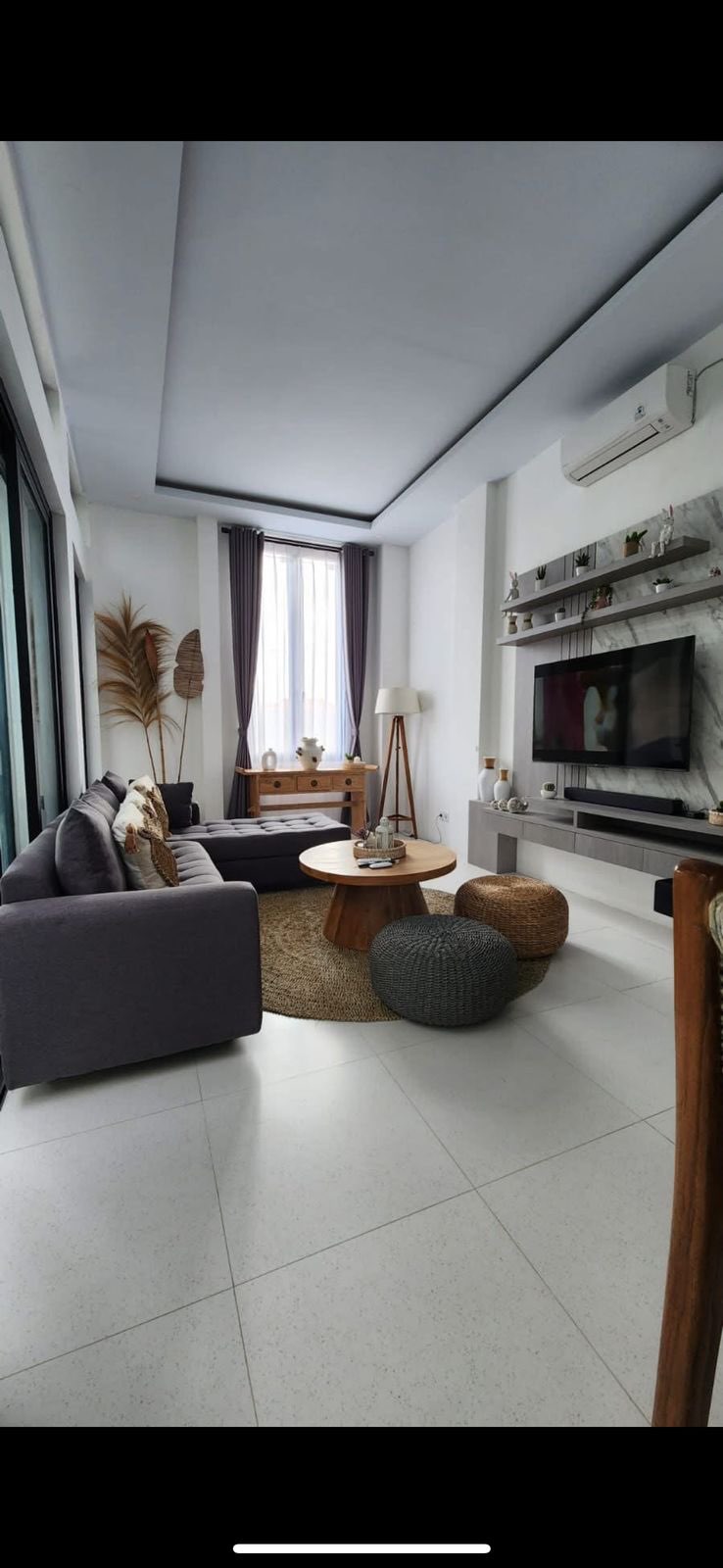 Villa image 1