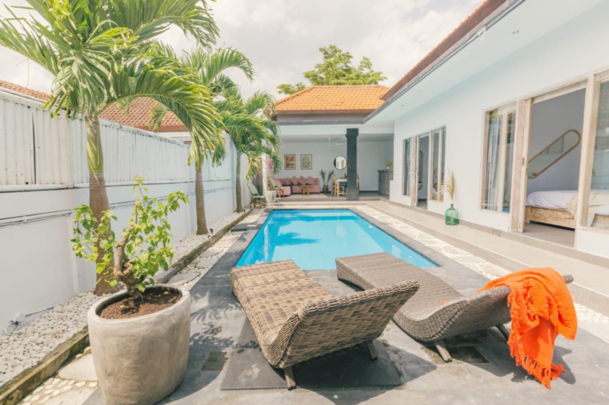 Villa image 1