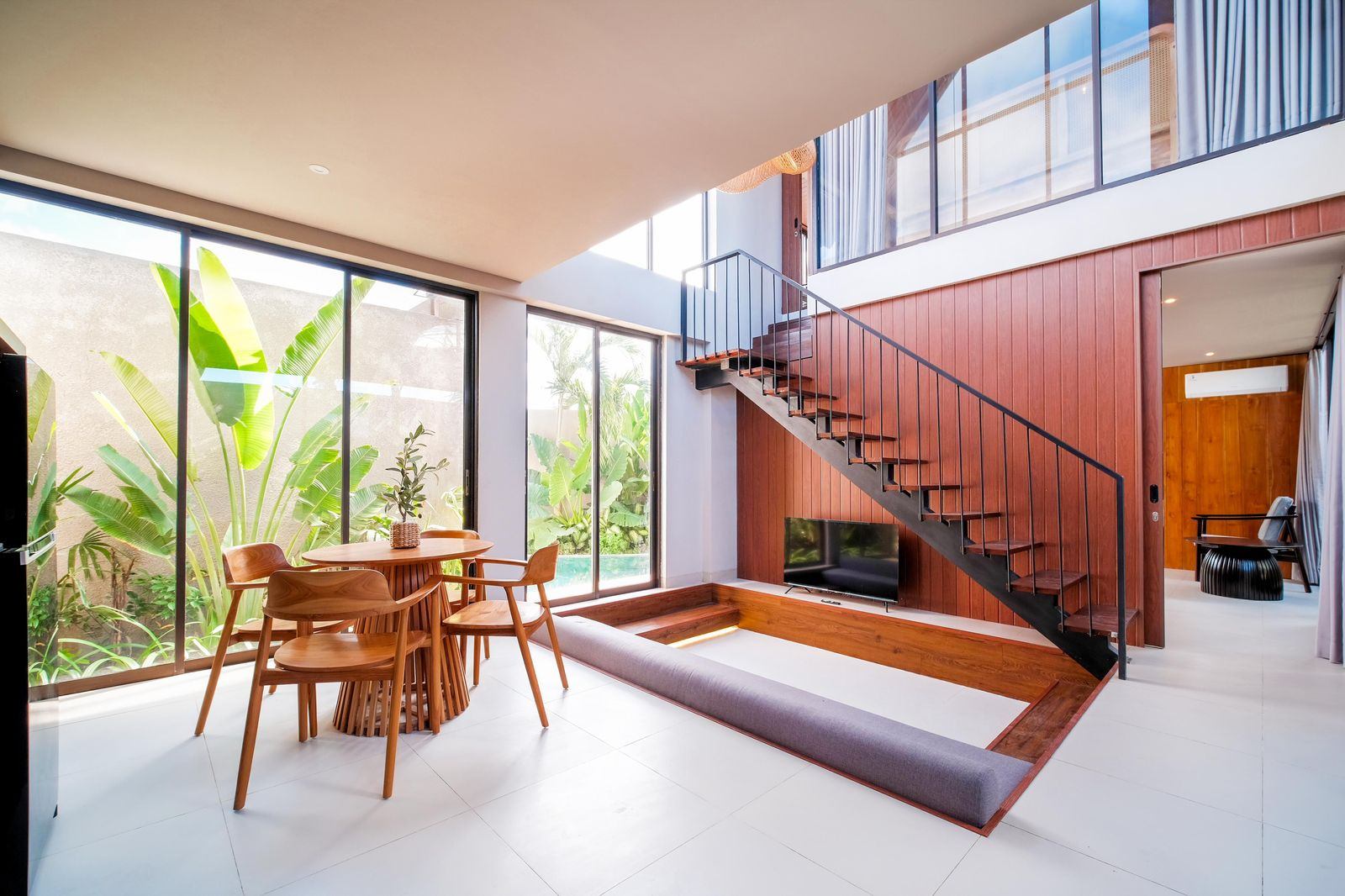 Villa image 2