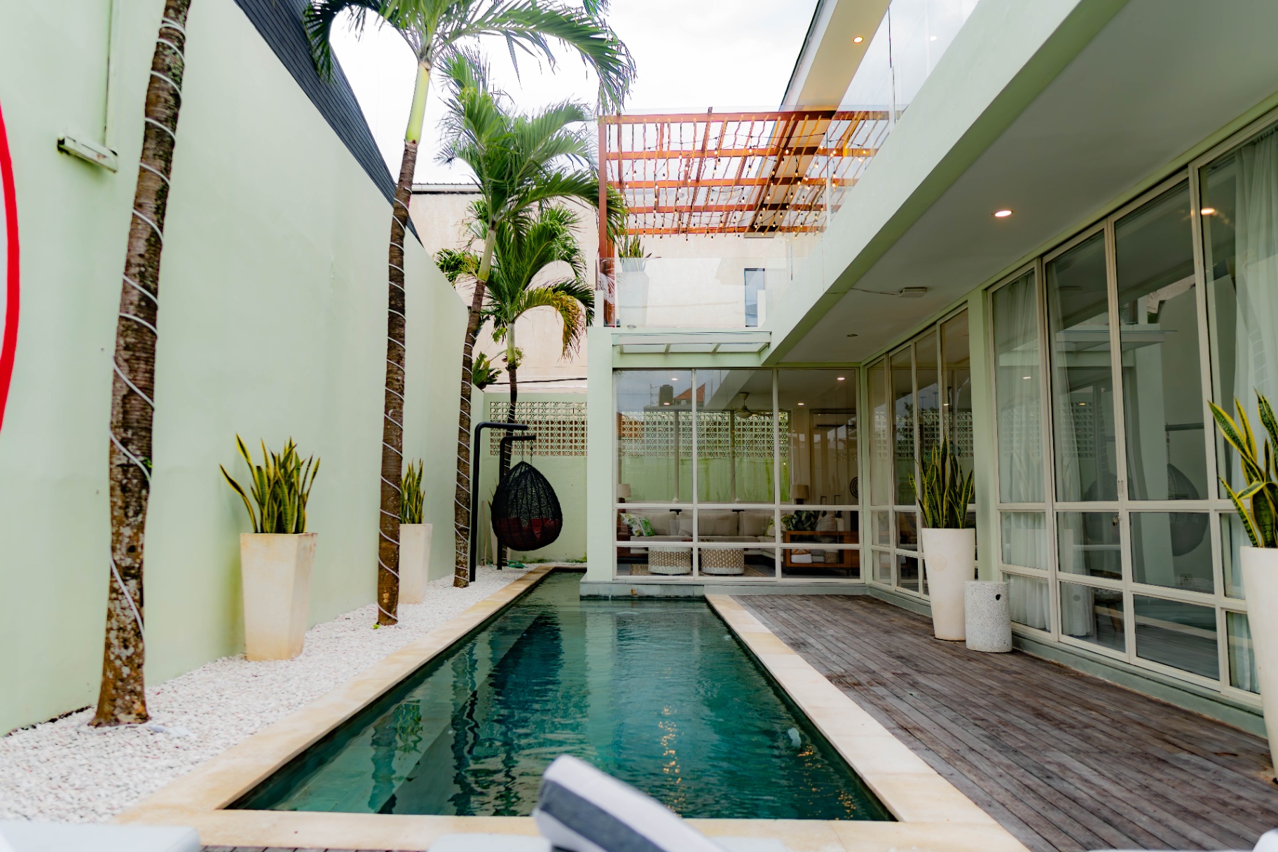 Villa image 1