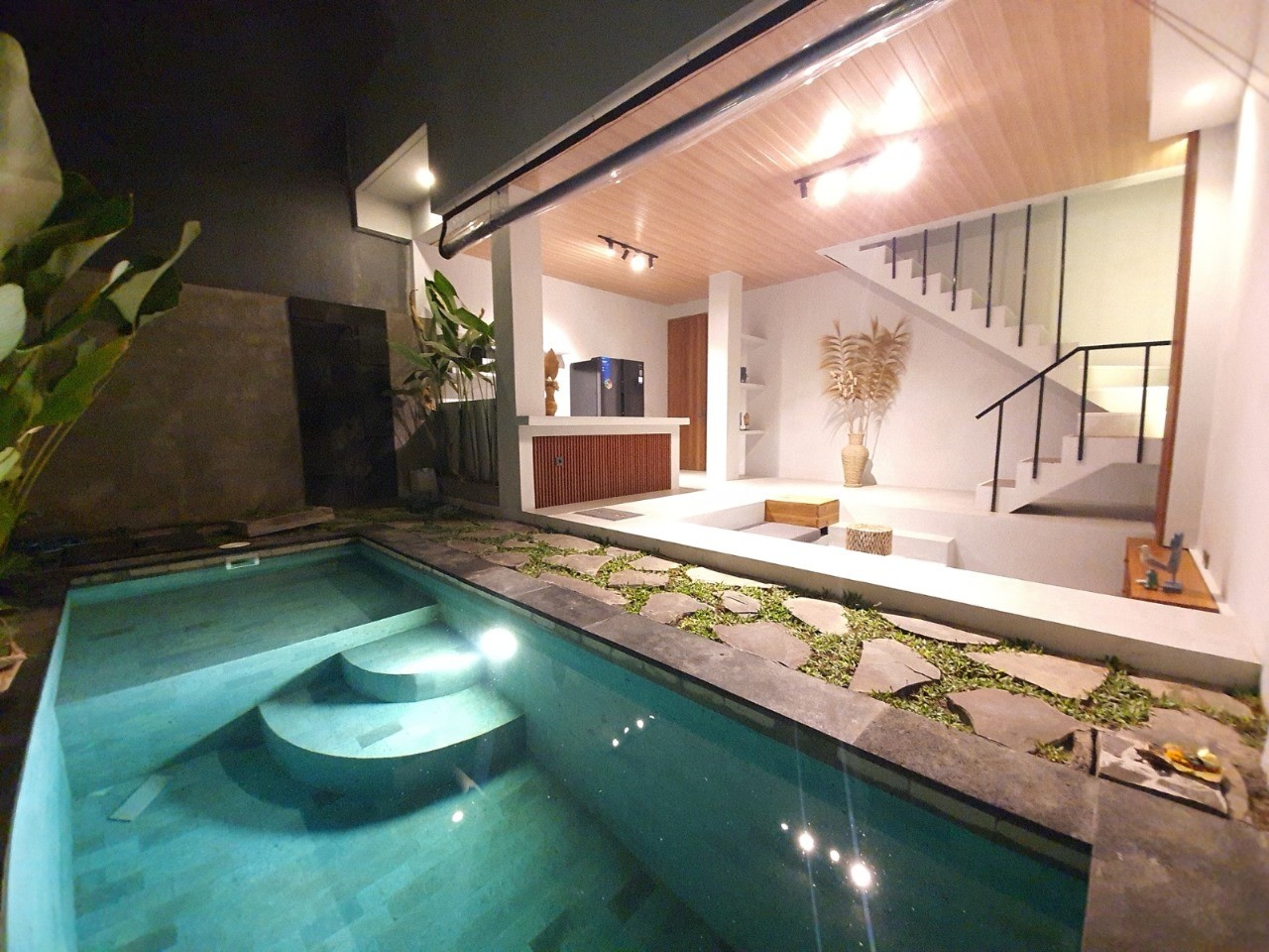 Villa image 2