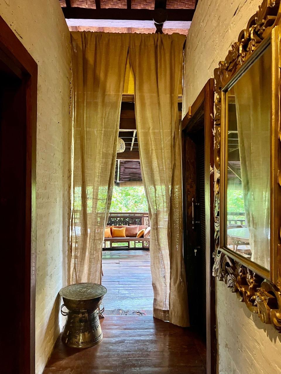 Villa image 1