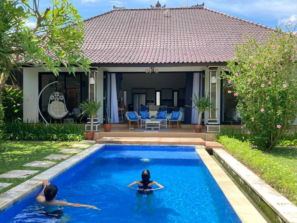 Villa image 1