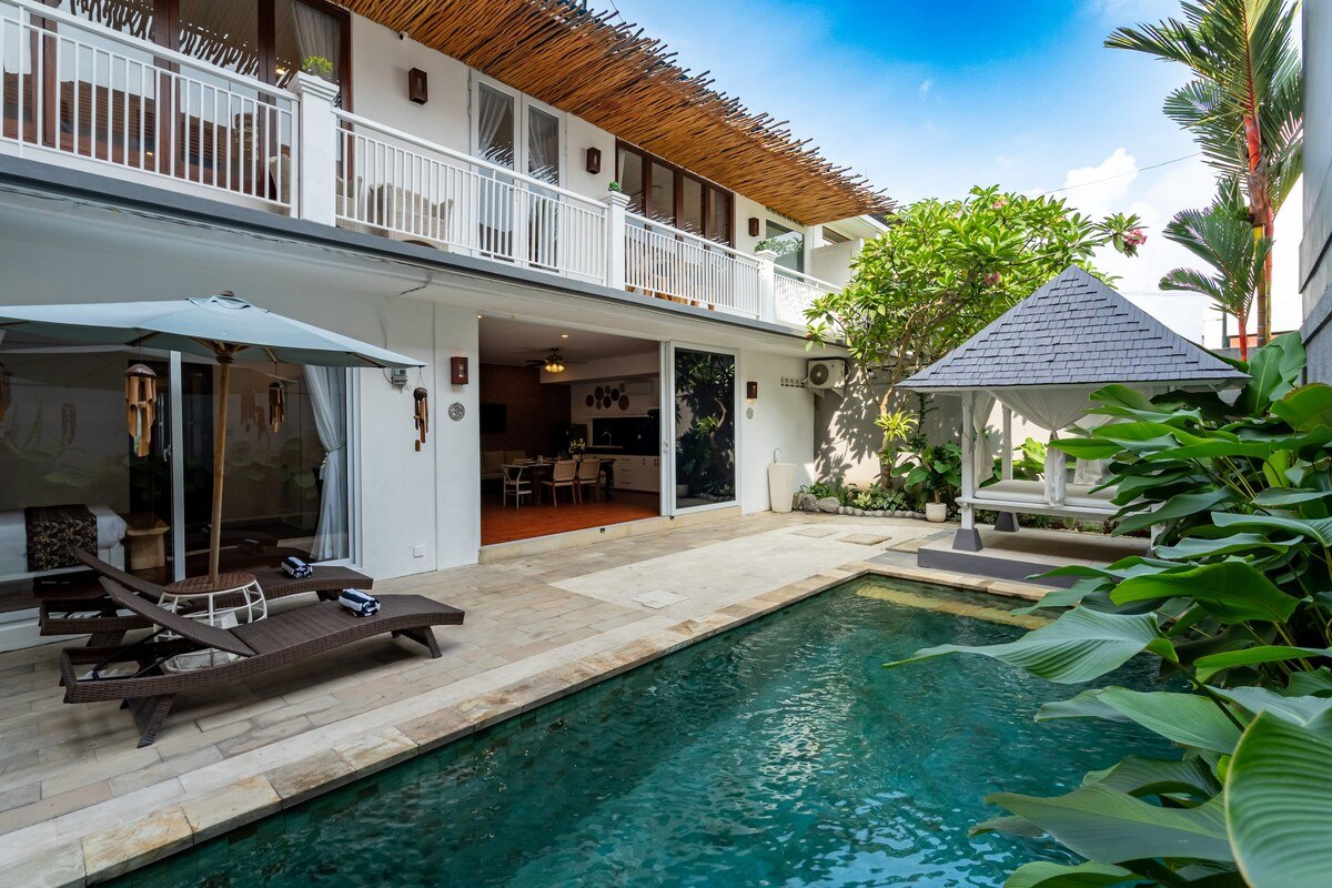 Villa image 2