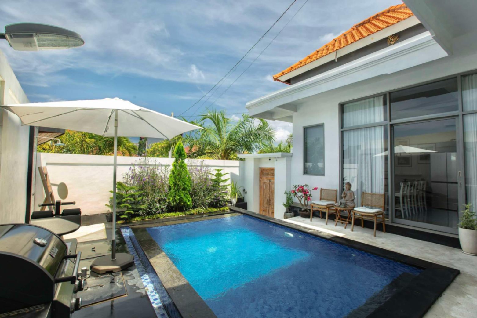 Villa image 1
