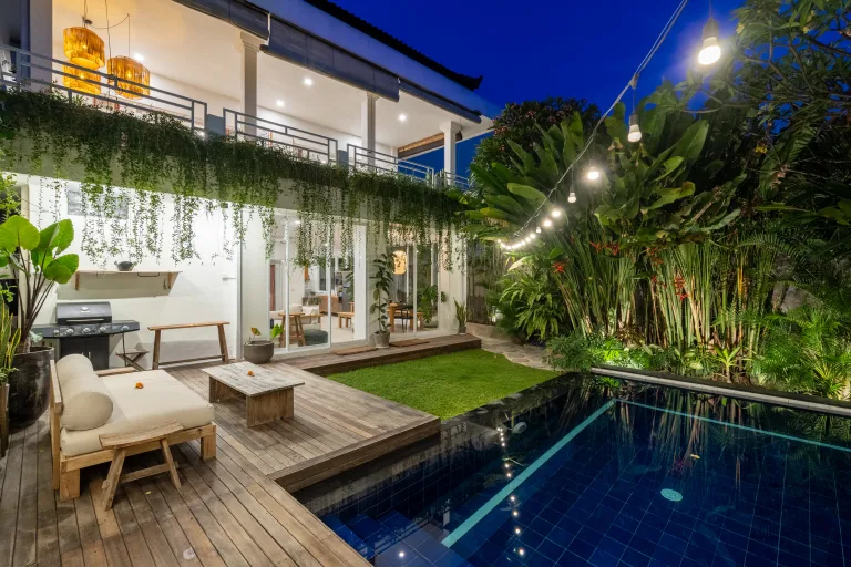 Stylish 3-Bedroom Villa in Central Canggu
