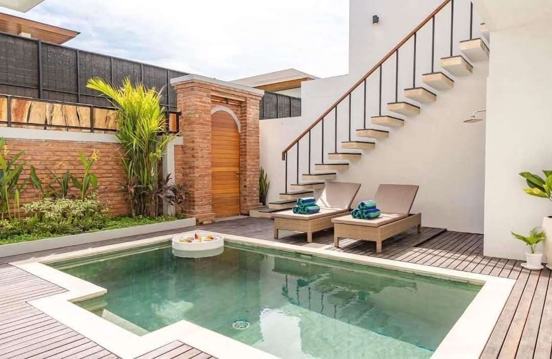 Villa image 1