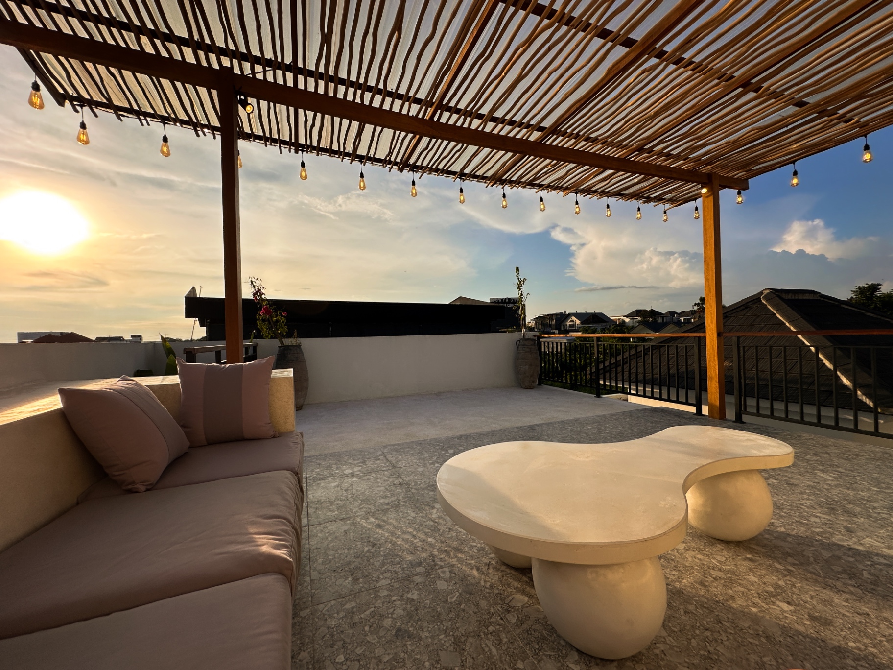Villa image 2