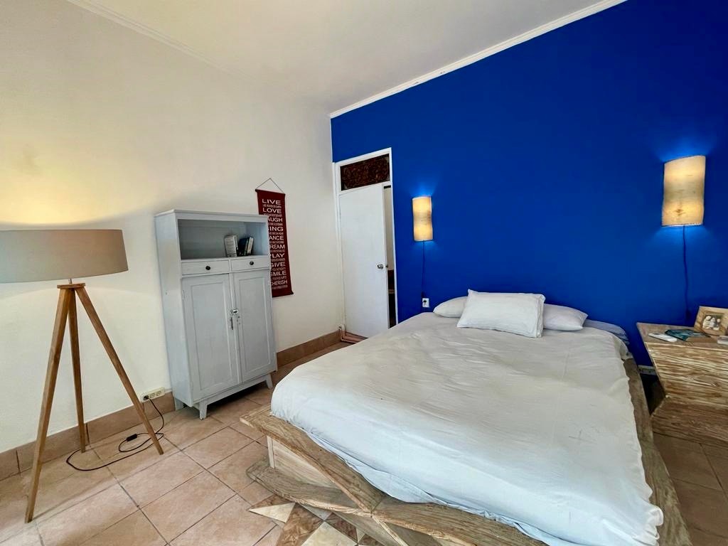 Villa image 1