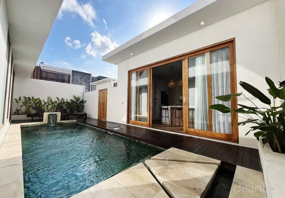 Villa image 1