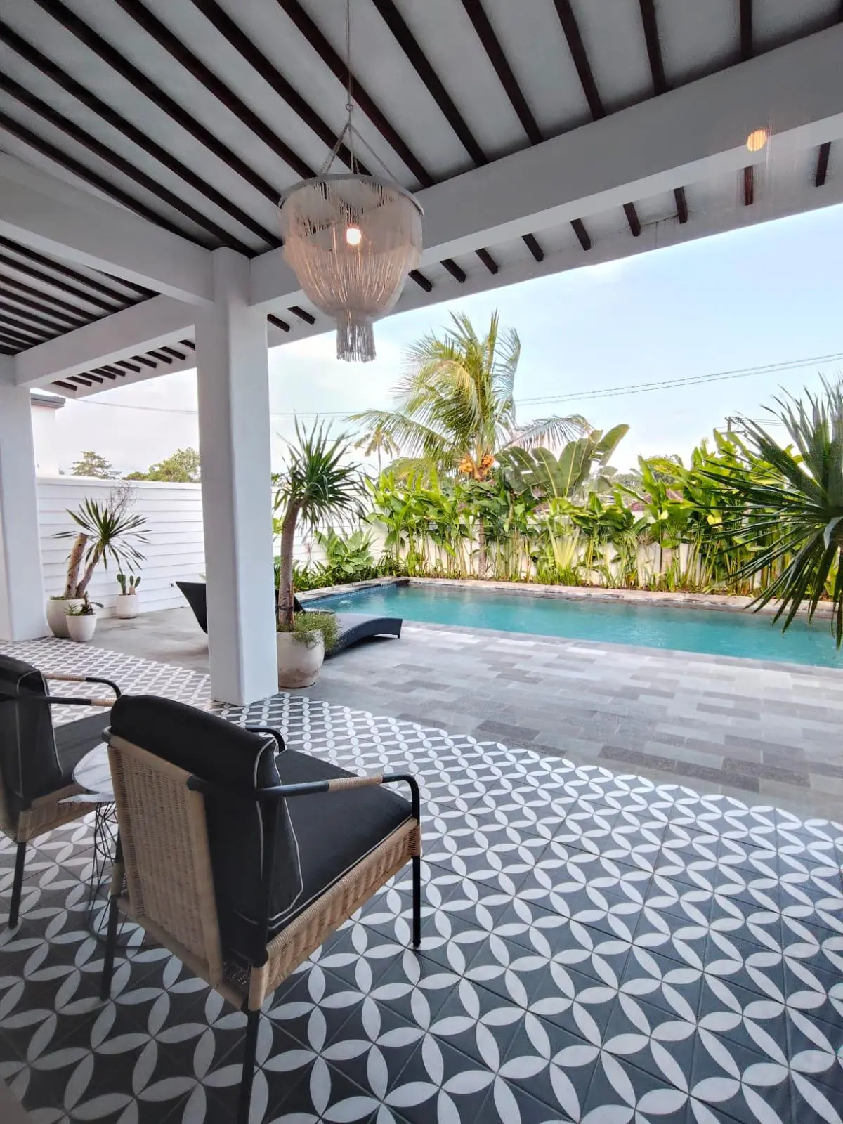 3BR Villa Close to Nuanu City in Nyanyi