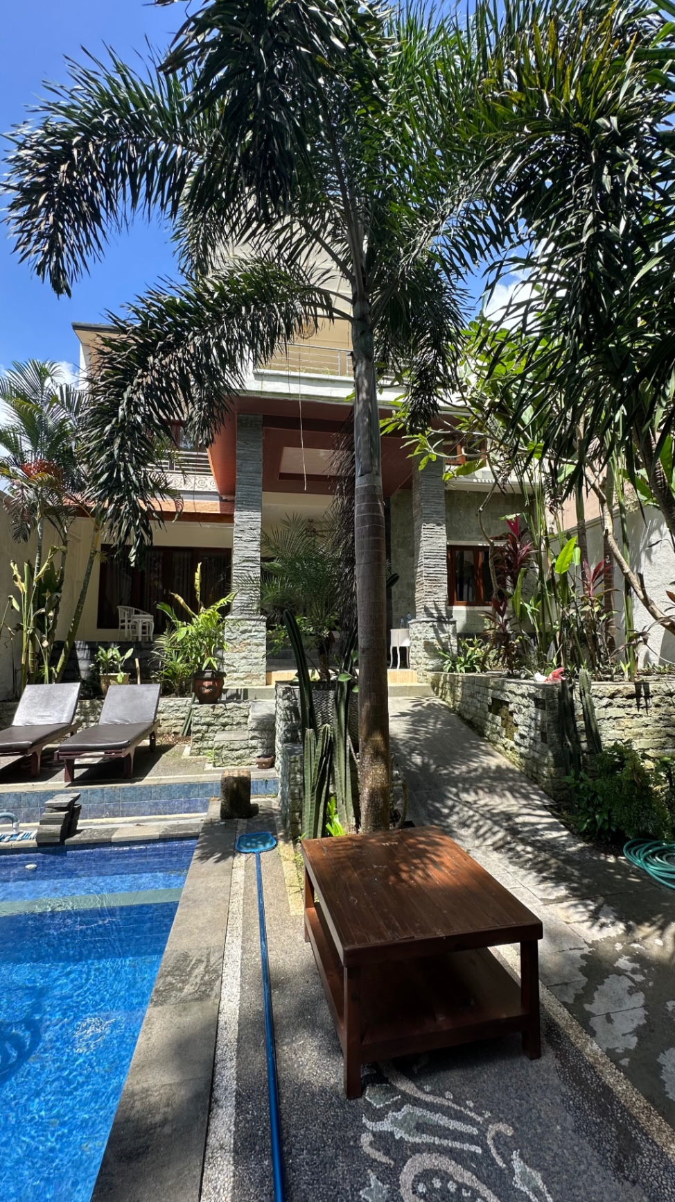 Villa image 1