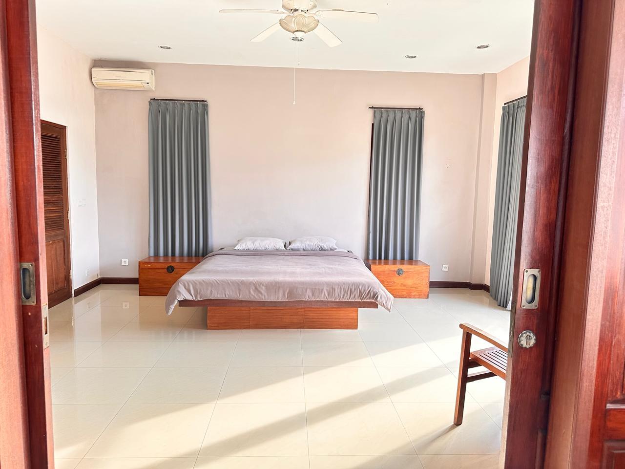 Villa image 2