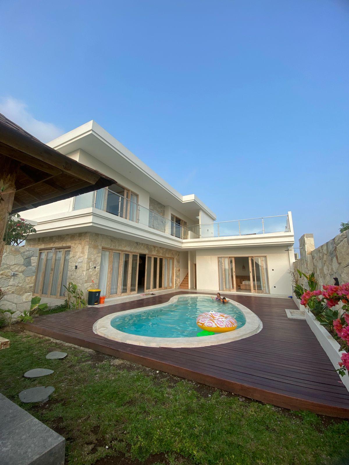 Villa image 1