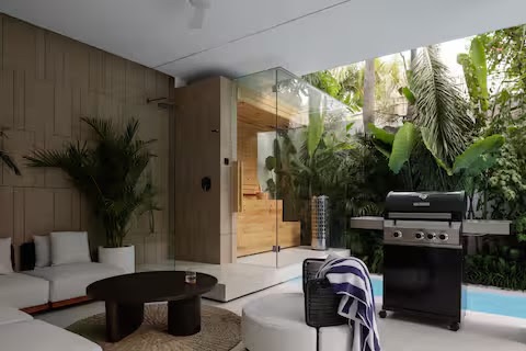 Villa image 2