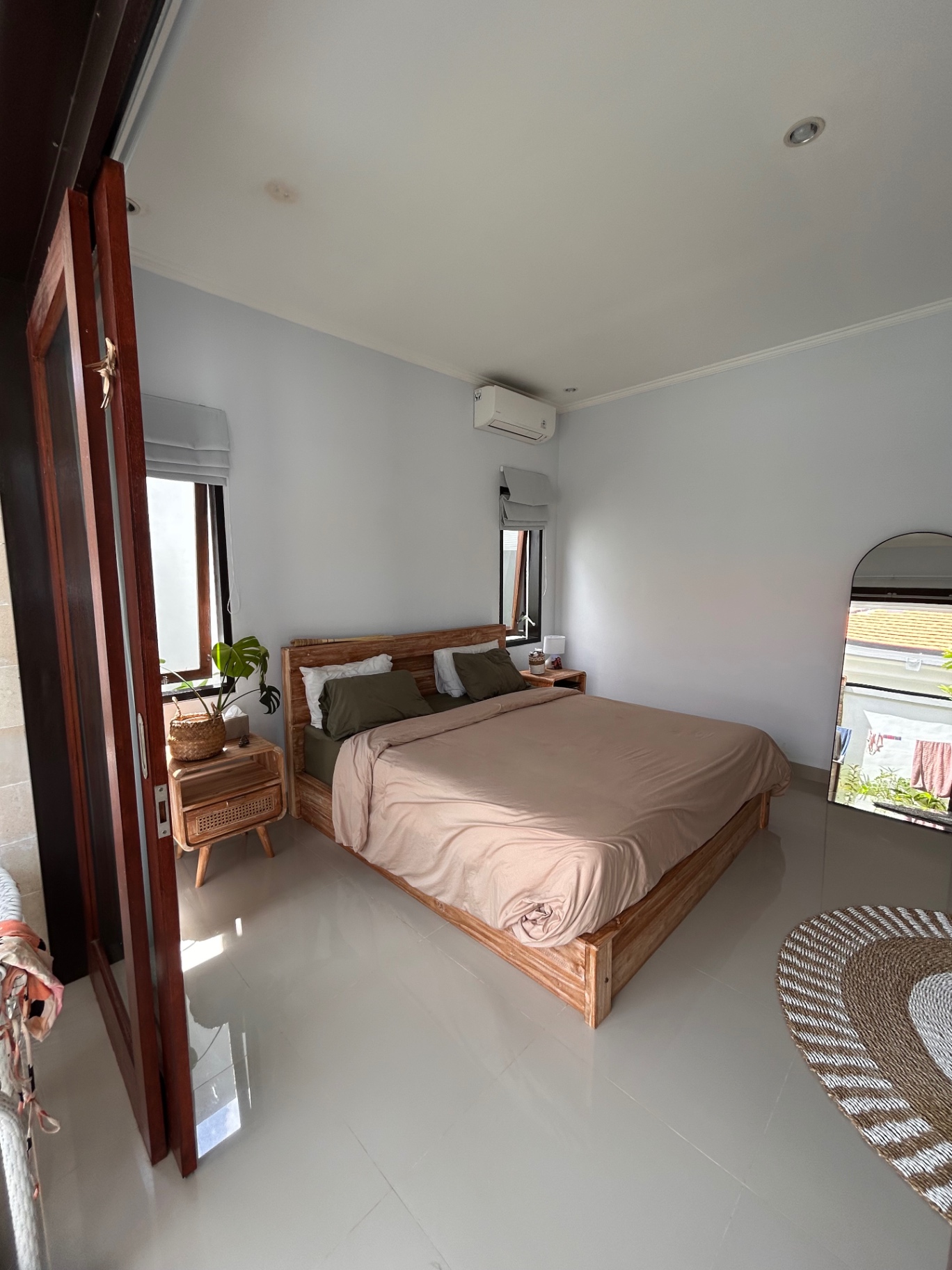Villa image 1