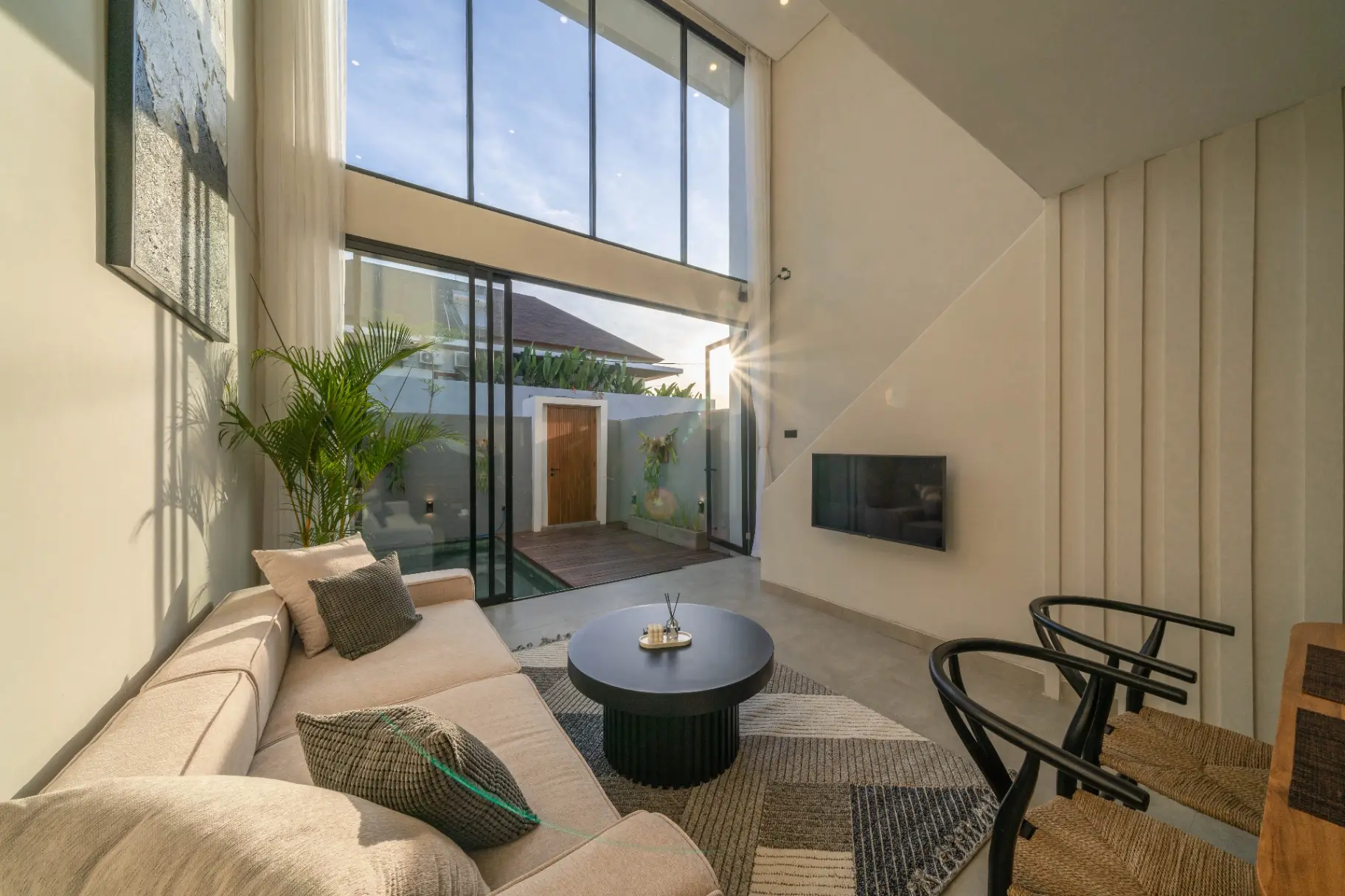 Sadila Estate - Cozy and Minimalistic 2BR Pool Loft in Berawa!!!