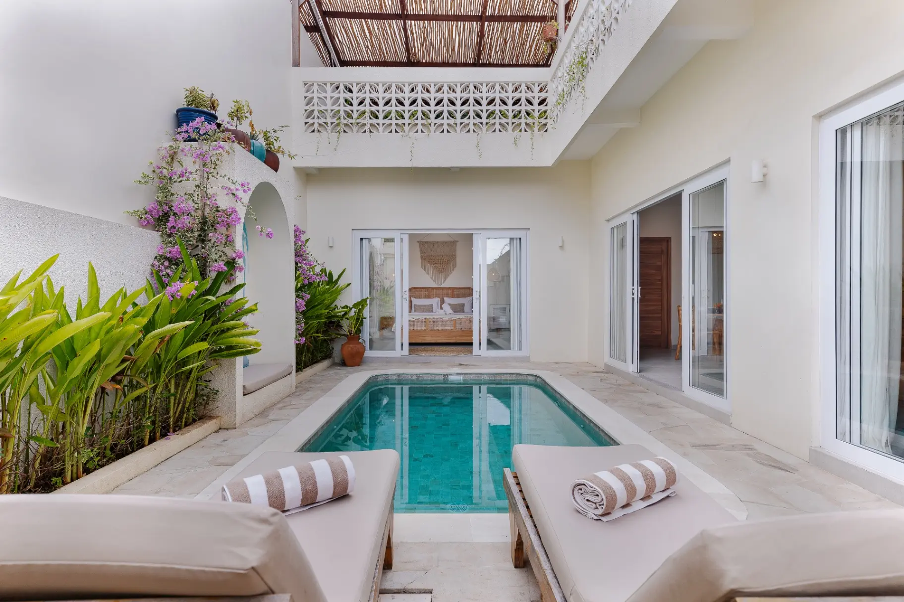 Mata Biru: 2BR Villa w/ Pool & Rooftop in Uluwatu