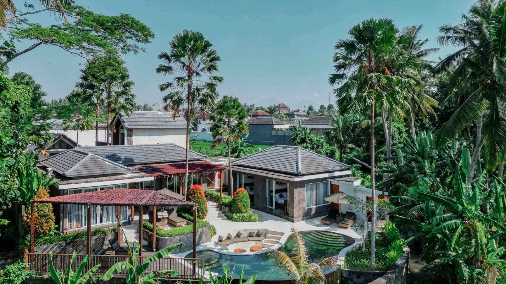 Coconut Groove - 3BR Luxury Designer Villa Ubud w Pool & Paddy View