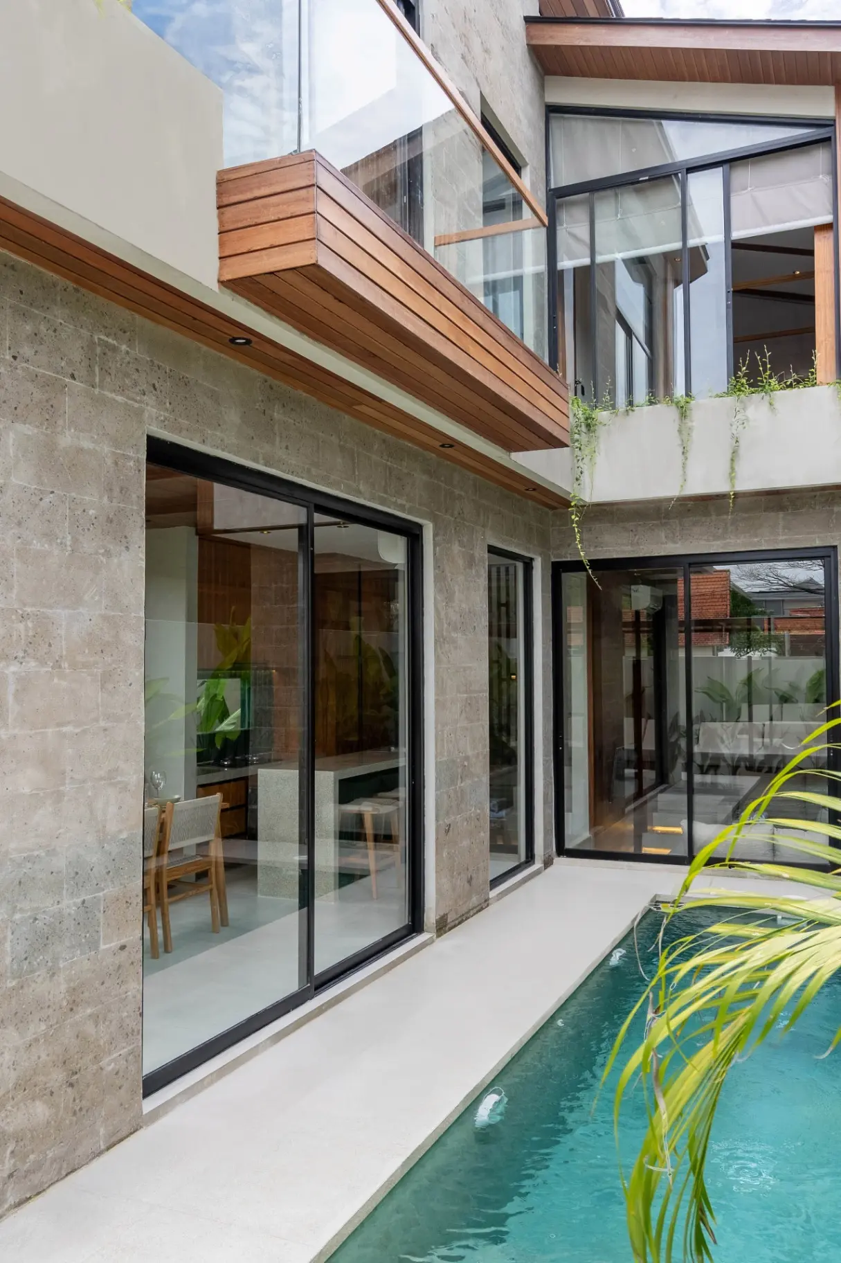 Chic 2BR Villa with Private Pool & Tropical Charm