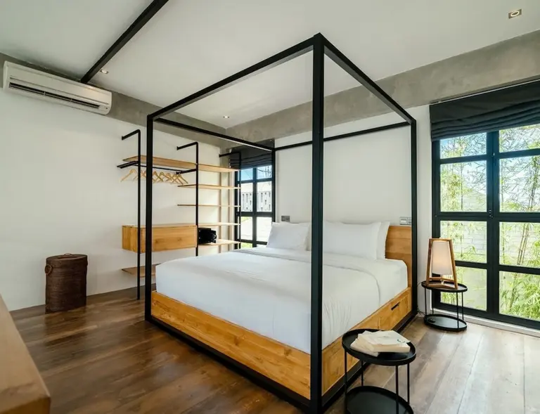 Berawa Loft 10 - Canggu 1BR Modern Loft | Near Cafés, Pool & BBQ in Canggu - Image 4