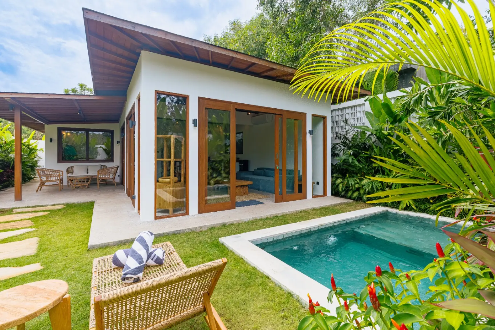 Kilani - Modern 1BR Villa w/ Private Pool & Garden