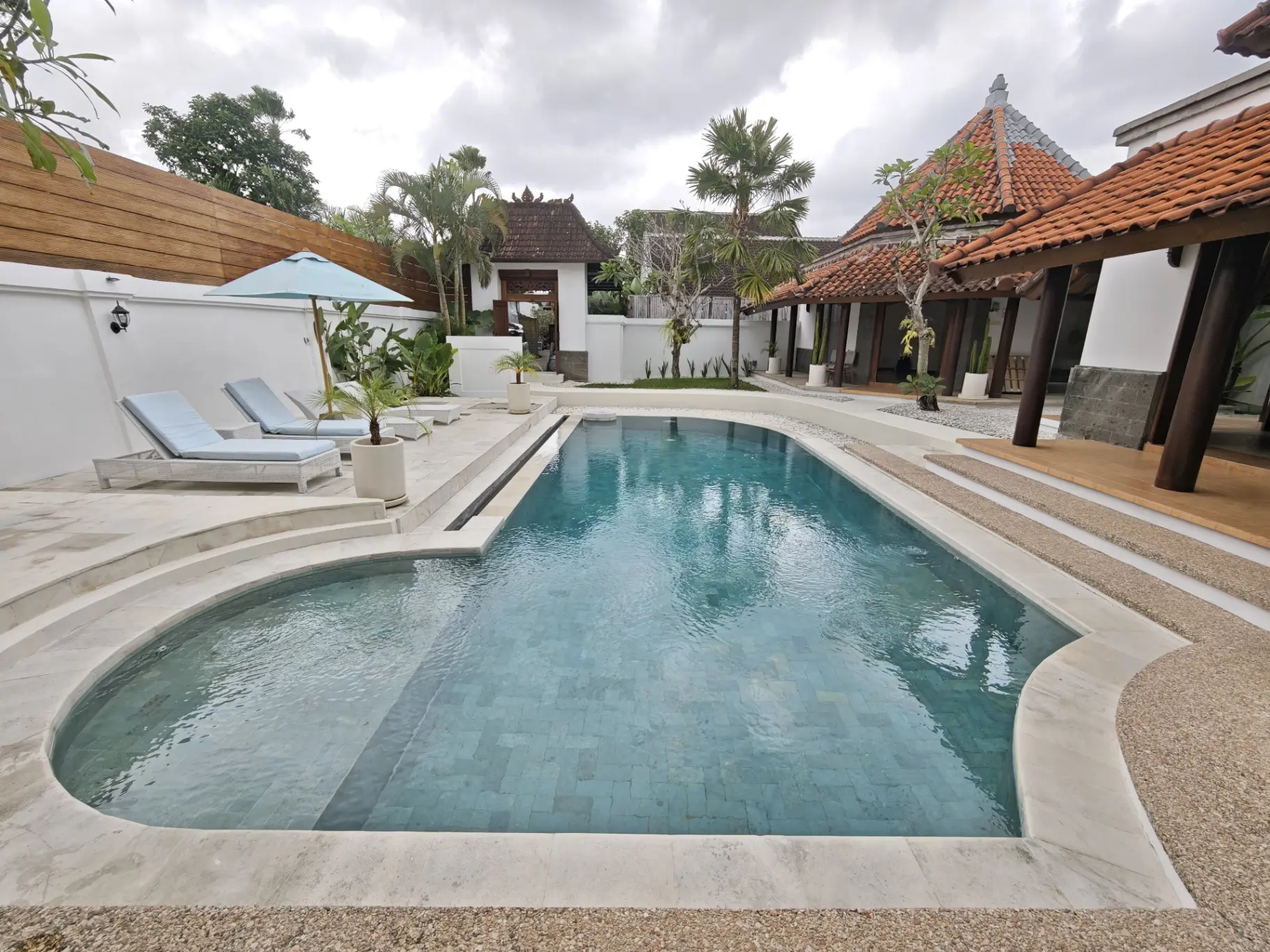 3 BEDROOM VILLA CLOSE TO PERERENAN BEACH - AF467