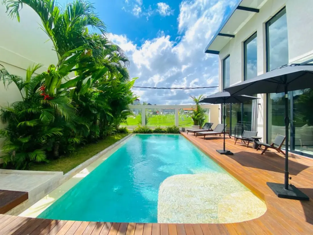 4 BEDROOM LUXURY VILLA CLOSE TO BERAWA BEACH - AF472