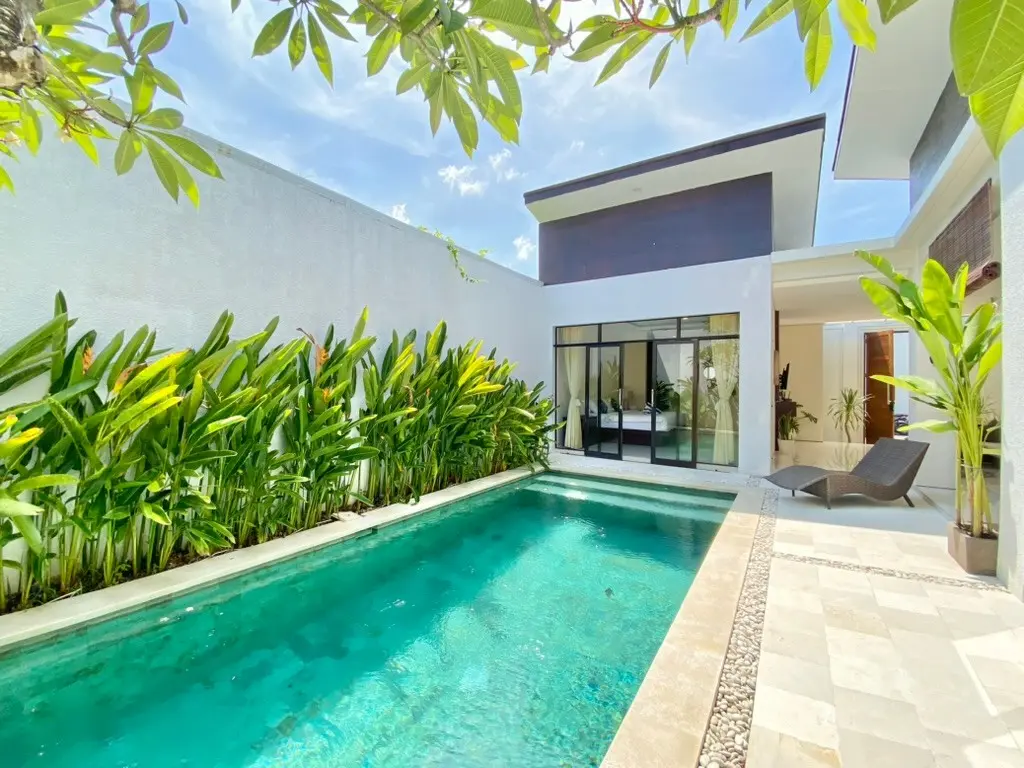 The R Villa Toba - Include motorbike rental