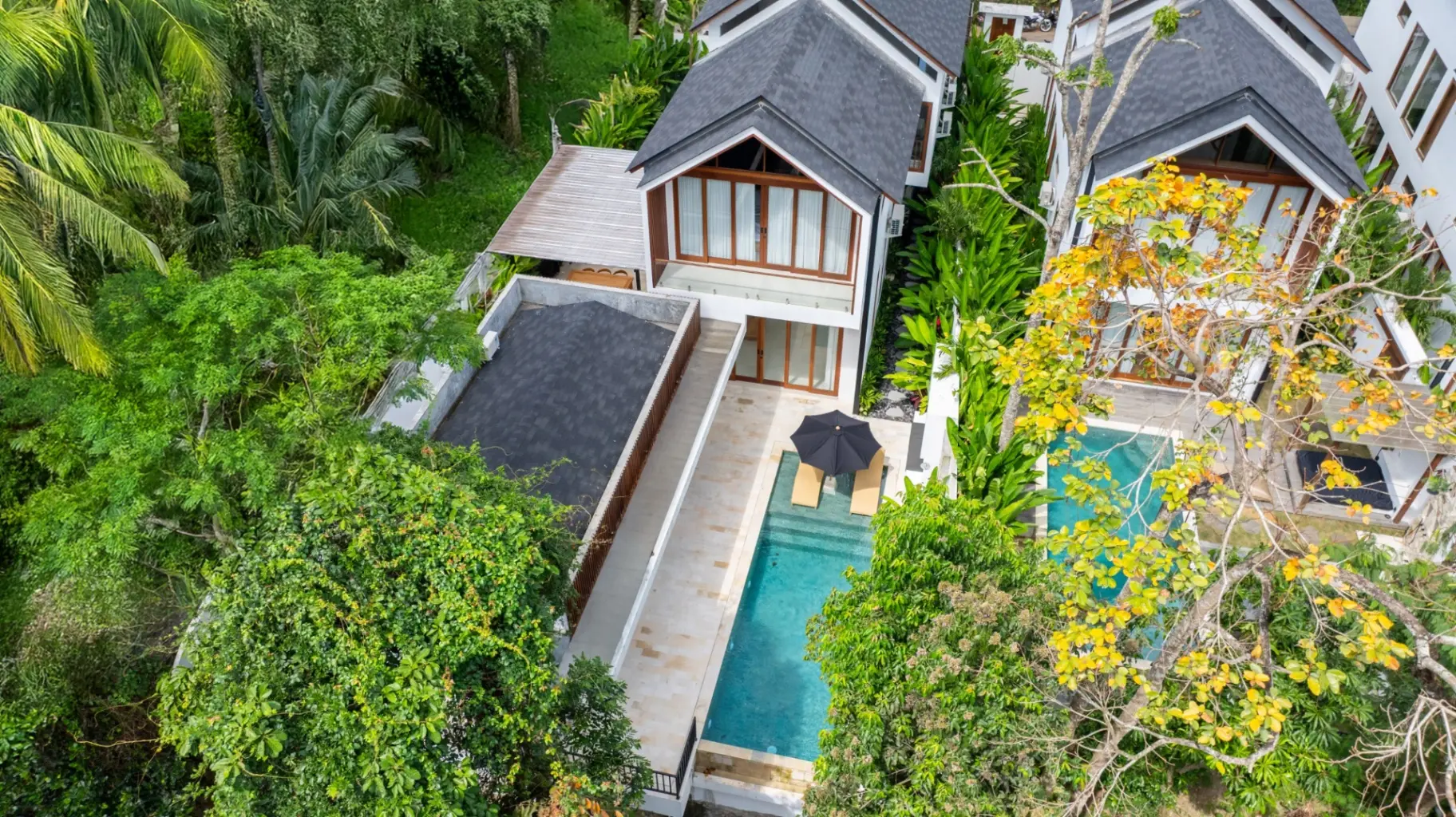 4-Bedroom Villa with Private Pool & BBQ Area in Cepaka