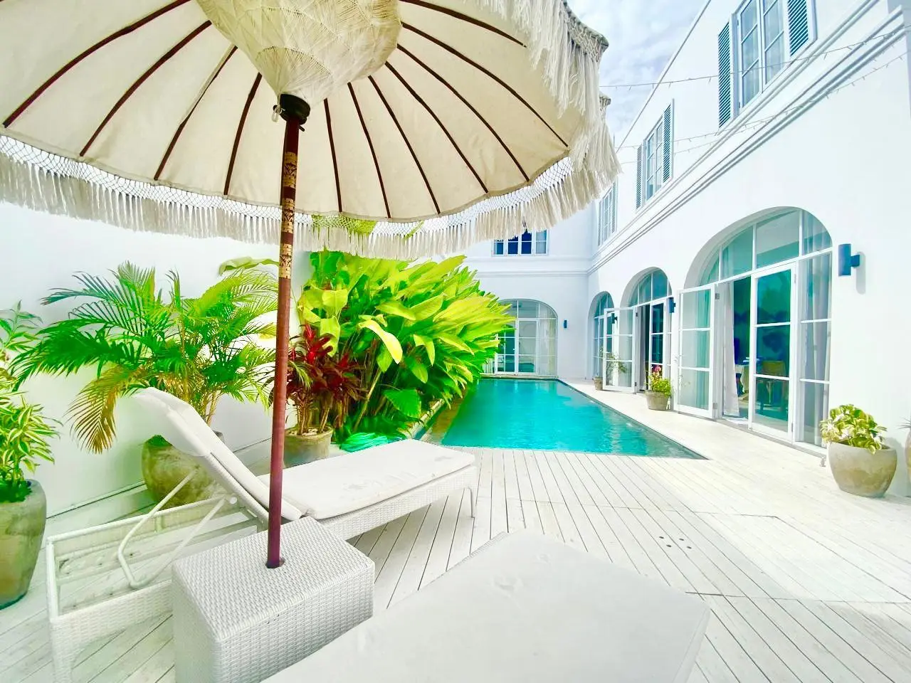 Villa For Rent 3 Bed In Berawa,Tibubeneng Bali FM-3502