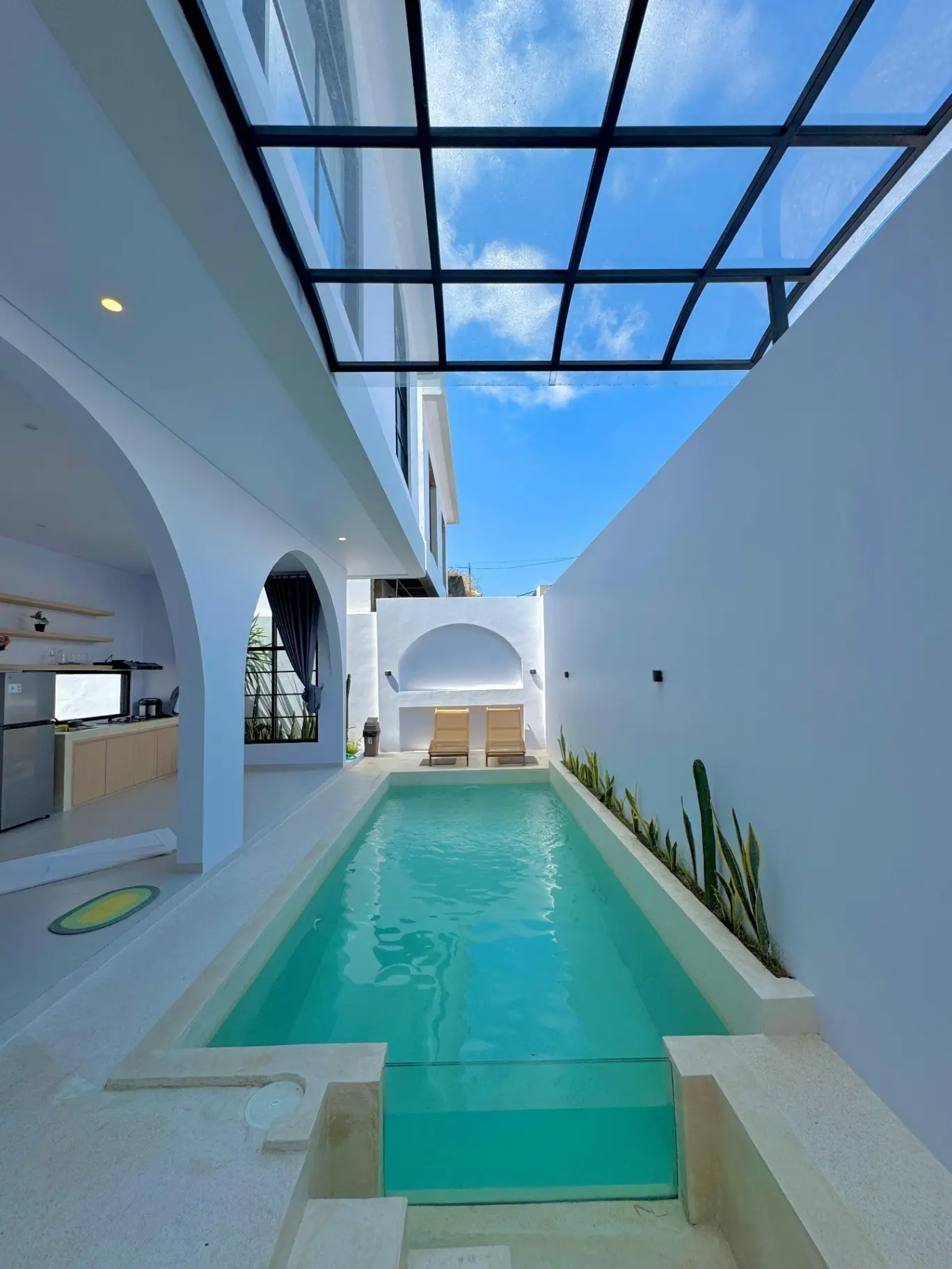 Villa Santorini – 2 Bedroom Tiny & Brand New Villa in Nusa Dua