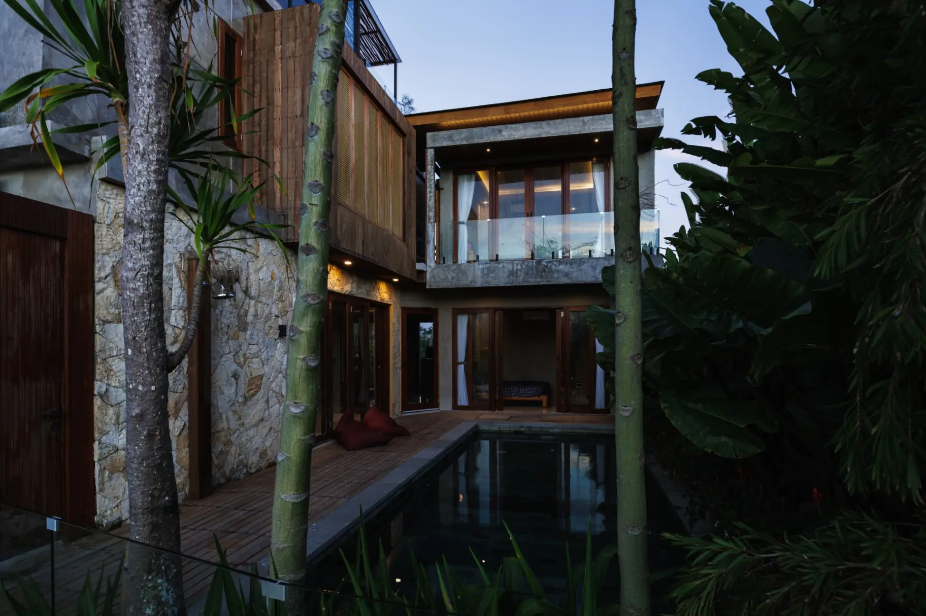 4BR Villa w/ Rooftop Ocean & Rice Field Views 