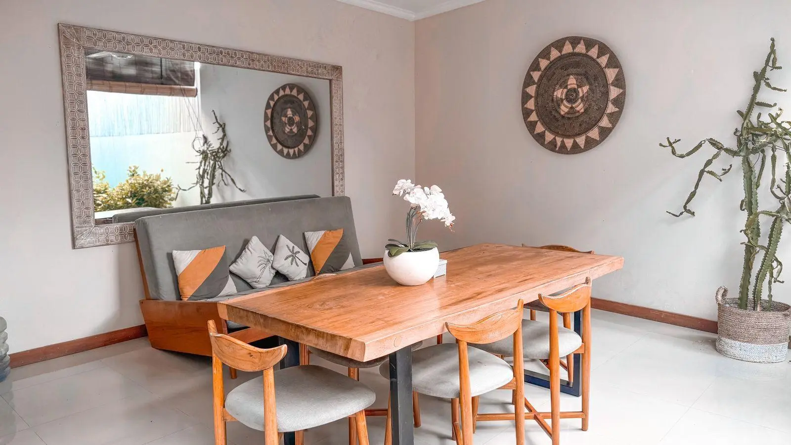 4BR VILLA FOR RENT AT SEMER, K - Canggu | Bali Villa Hub