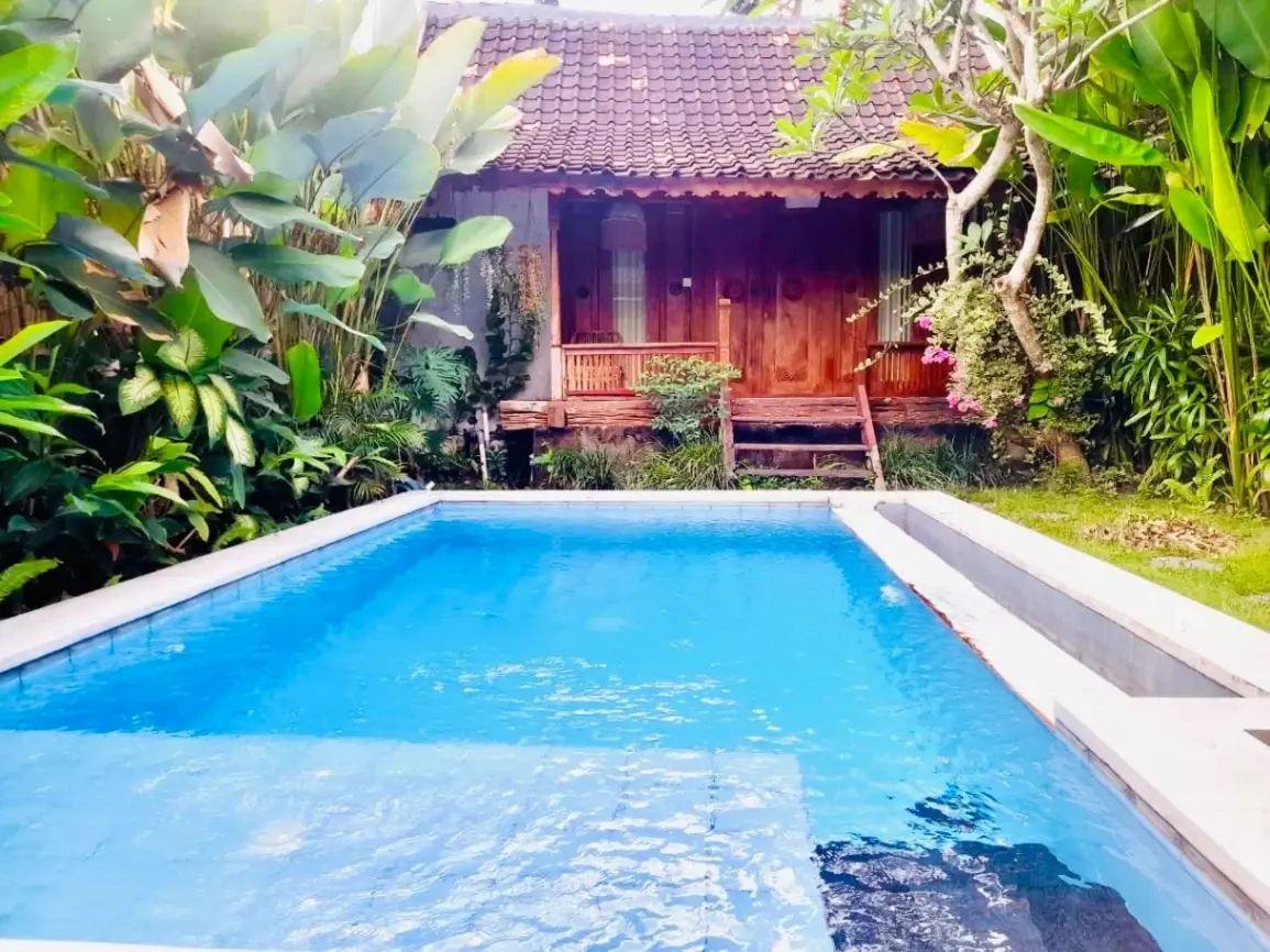 3 BEDROOM JOGLO STYLE VILLA IN PADANG LINJONG, CANGGU