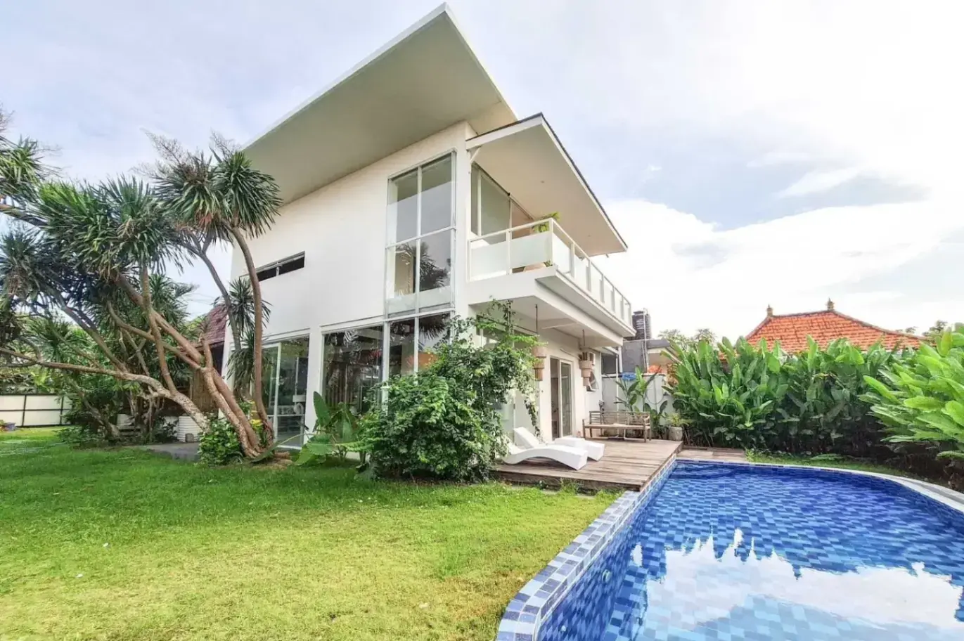 4 BEDROOM VILLA IN TIYING TUTUL PERERENAN - AF500