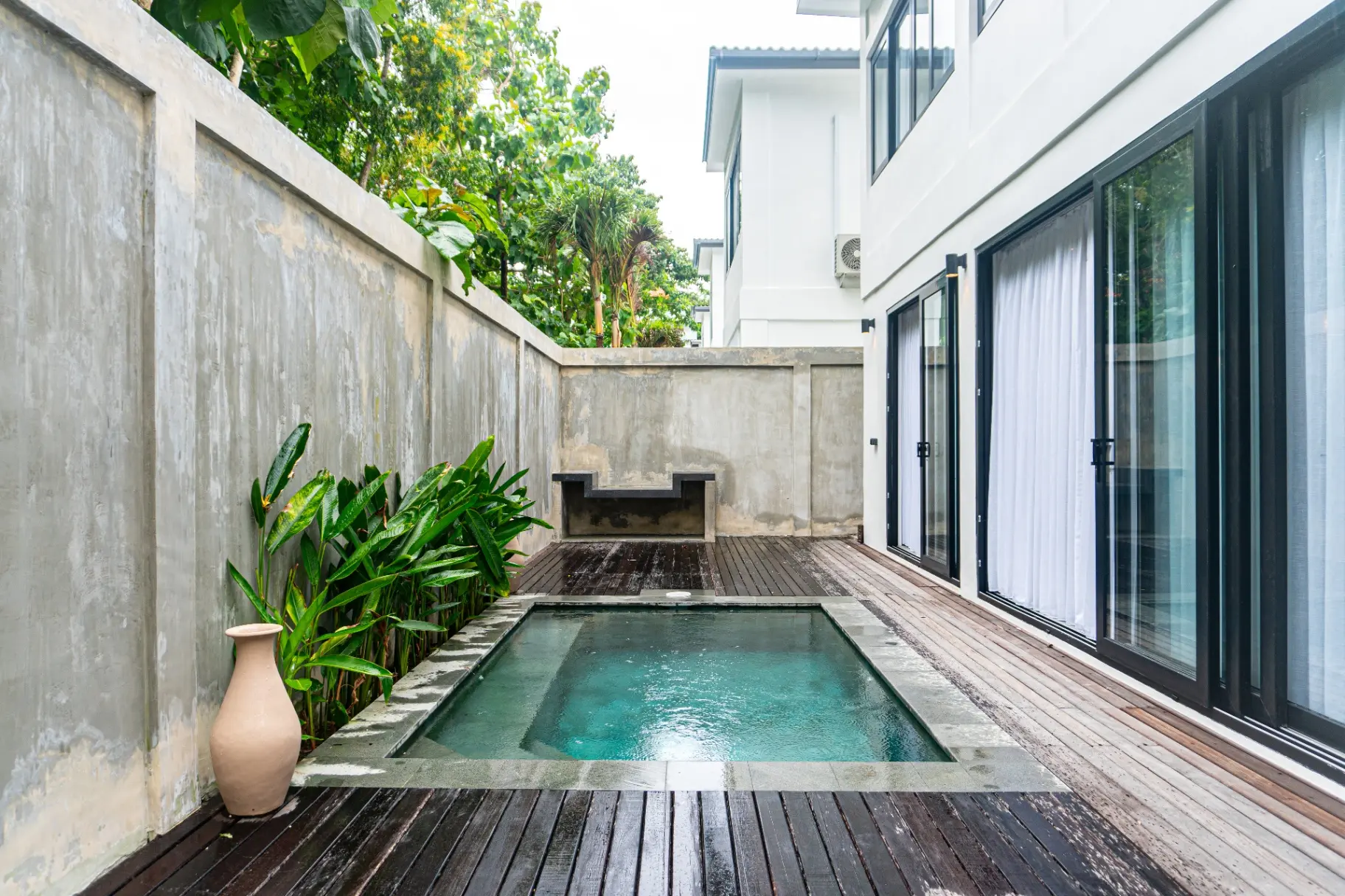 Modern 2BR Villa w/ Pool & Garden 