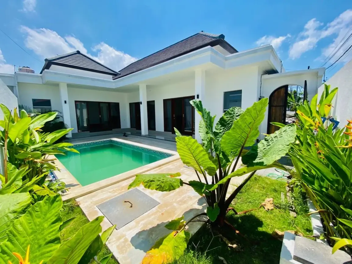 2 BEDROOM VILLA FULLY FURNISHED IN CANGGU PADONAN