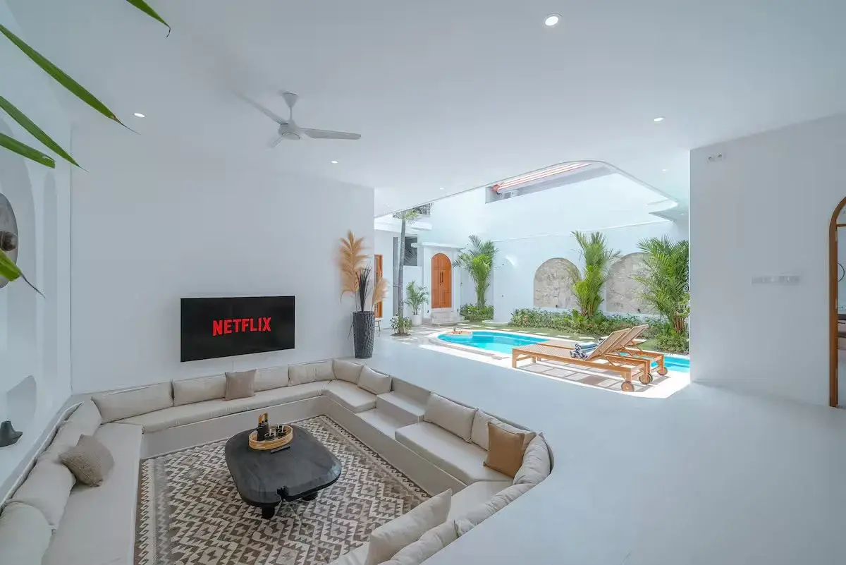 3 BEDROOMS VILLA IN SEMPOL