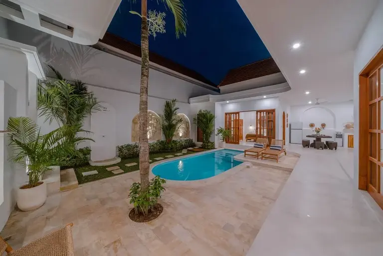 3 BEDROOMS VILLA IN SEMPOL in Pererenan - Image 2