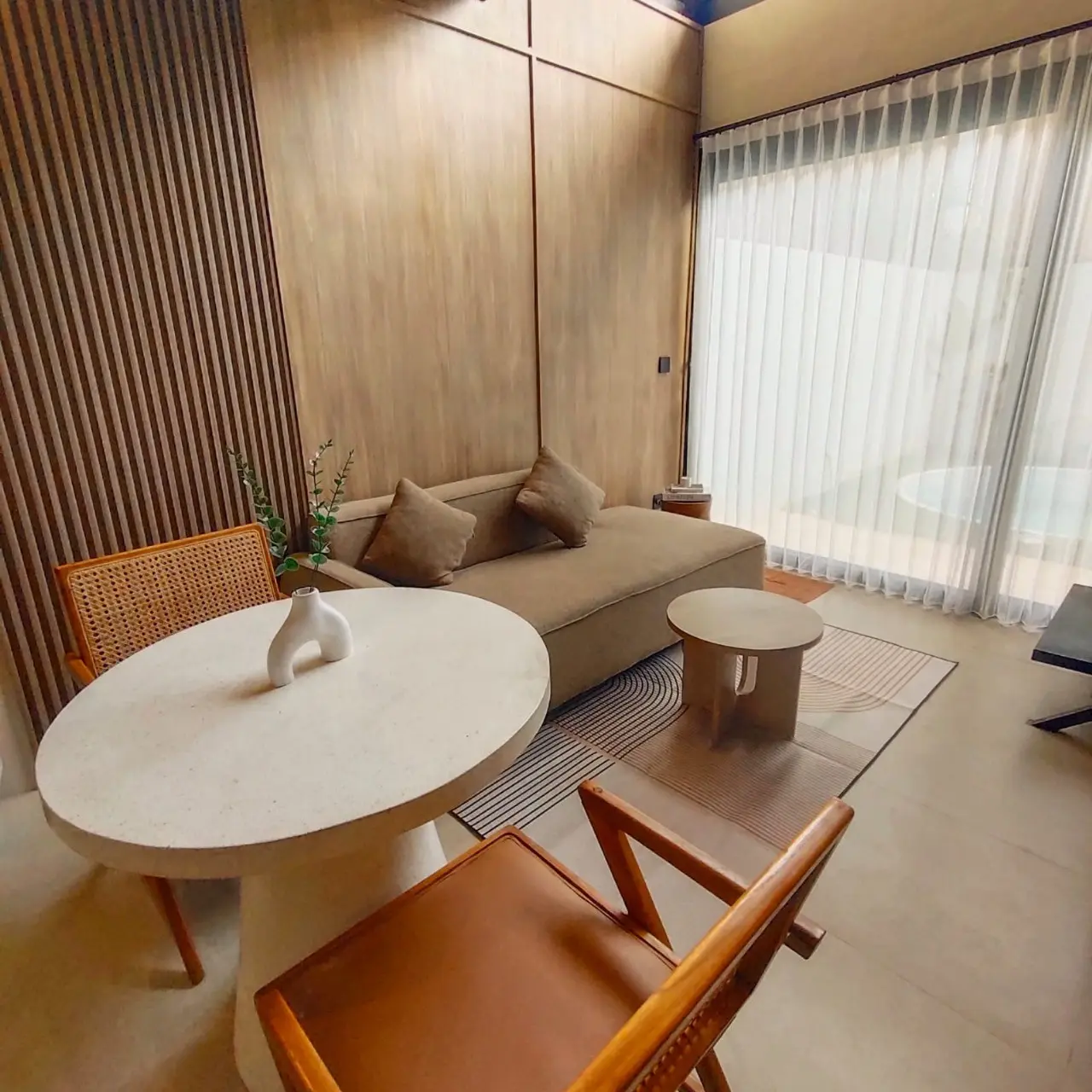 Loft-Style Villa in Babakan, Canggu