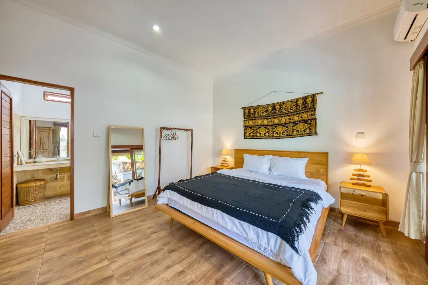 Newly Renovated Tropical Villa in Beach side Pererenan