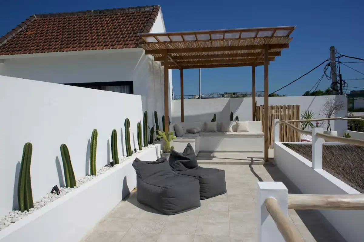 1-Bedroom Villa with Rooftop Ricefield Views in Pererenan