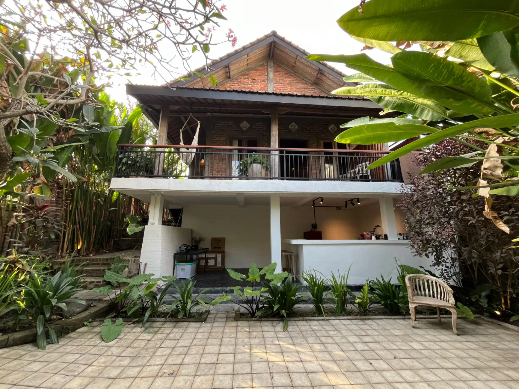🏡 For Rent: Cozy 2-Bedroom Loft-Style House in Canggu, Babakan Area 🏡