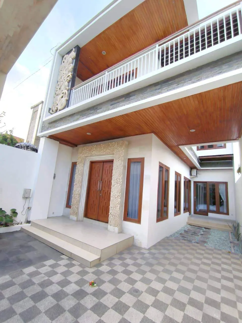 HOUSE FOR RENT FULLY FURNISHED IN CANGGU - AF530