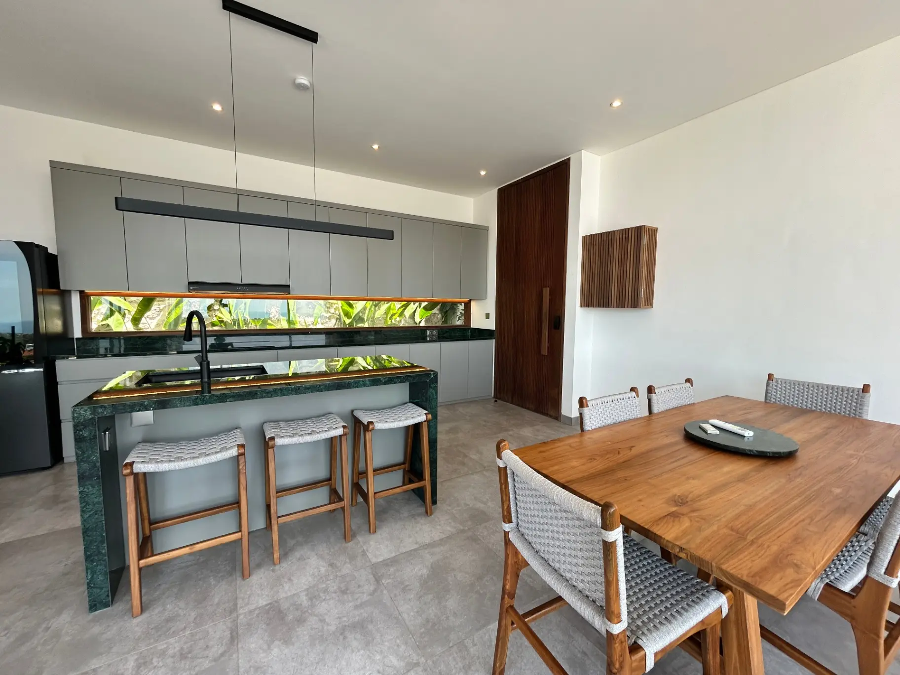 Luxury 2BR Villa w/ Panaramic Ocean View