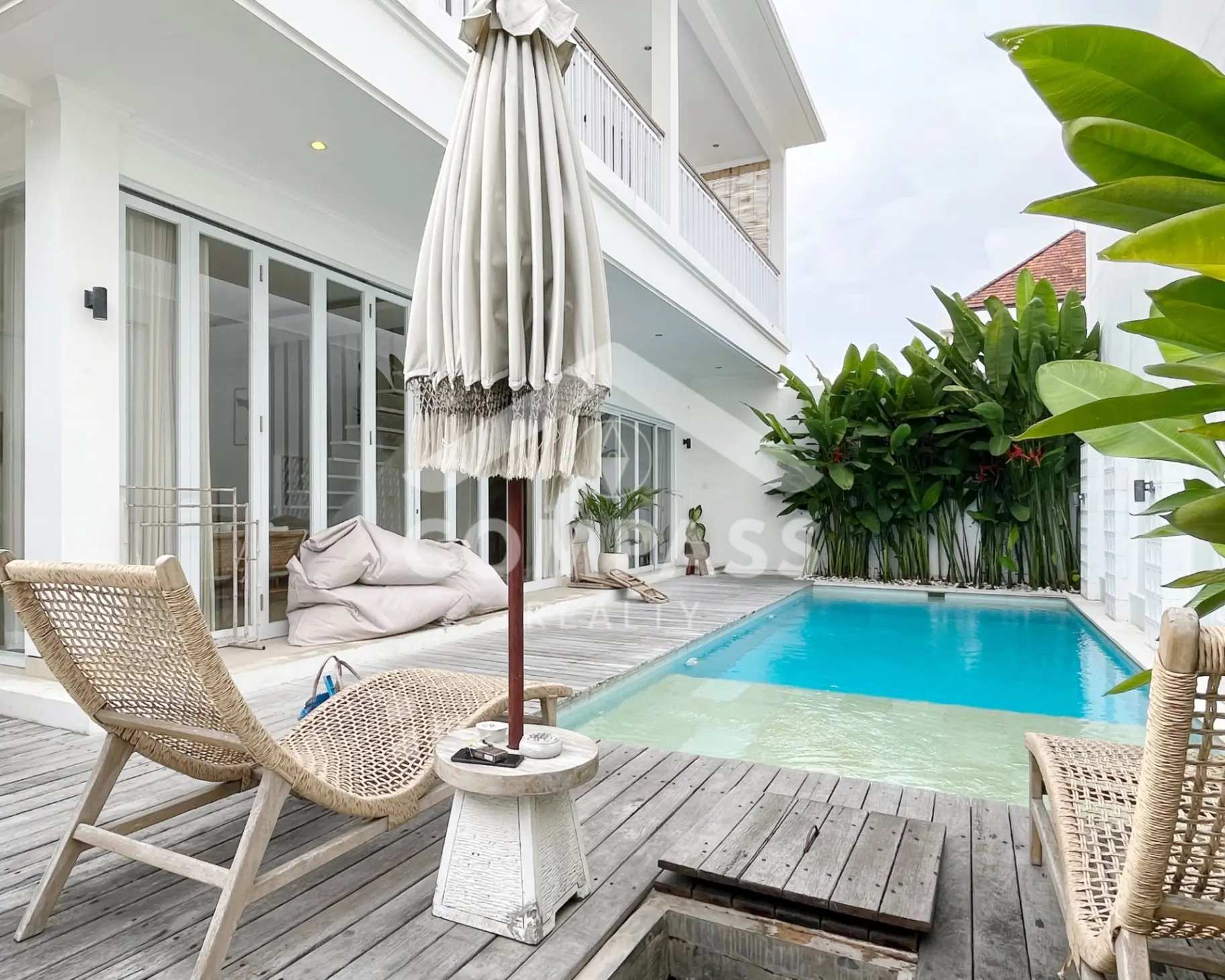 Family Friendly Villa in Prime Berawa Close to Beach