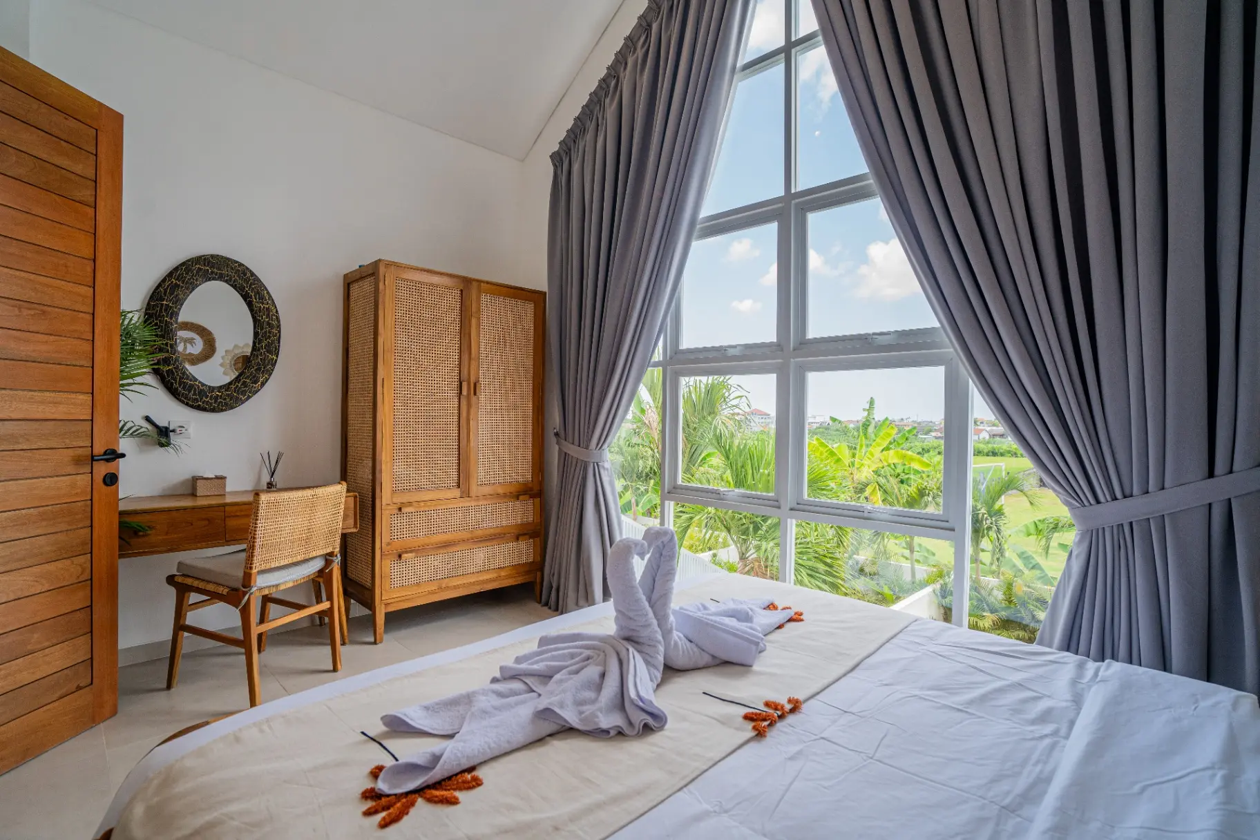 Greenwall Villa - NEW Elegant 2 Bedroom Villa in Pererenan